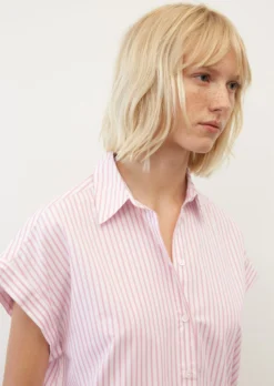 Marc O'Polo Striped Short Sleeve Blouse In Solid Paper Touch Cotton Fabric -Schlichte Eleganz 6791cef889fb90df1b9b9f95750c22ff scaled