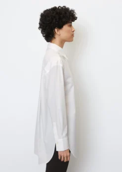 Marc O'Polo Boyfriend Shirt Blouse Oversize Made Of Cotton With A Paper-like Texture -Schlichte Eleganz 67e4a20773796ecf8e7fb397bb2c2735 scaled