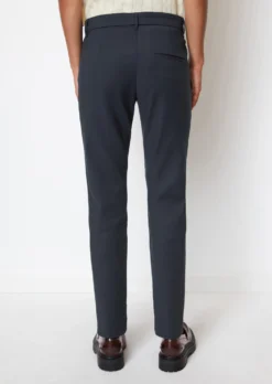 Marc O'Polo Trousers Model TIVA Slim Made From Stretchy Twill -Schlichte Eleganz 6be380075dd18867b40e71a4c18750a3 scaled