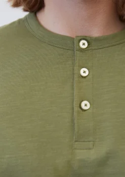 Marc O'Polo Slub Jersey Serafino, Shaped Fit Made From Pure Organic Cotton -Schlichte Eleganz 6e50a5b0de27f1a34d2179969d637064 scaled