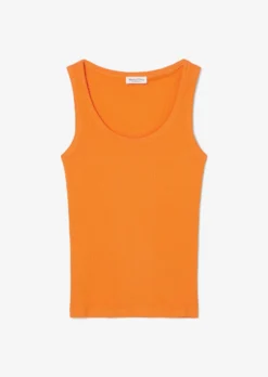 Marc O'Polo Sleeveless Ribbed Jersey Top In A Slim Fit Made Of Organic Cotton -Schlichte Eleganz 717bf1d79c53f7d1ade3185f856402b4 scaled
