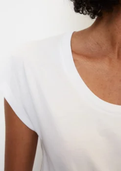 Marc O'Polo T-shirt, Regular Fit Made Of Soft Jersey Fabric -Schlichte Eleganz 72a60a8fcf5e7b0707e2ba3fb9de3e54 scaled