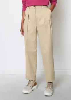 Marc O'Polo MO'P X CHEVIGNON High Waist Balloon Pants Loose Made From Stretchy Twill Fabric -Schlichte Eleganz 7864f66a81602198fb5dd4cc07840284 scaled