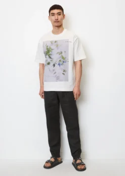 STUDIO MARY LENNOX For Marc O'Polo T-shirt In A Relaxed Fit With A Floral Front Print -Schlichte Eleganz 7a432133773cef20441c2f88bcfd6a5f scaled