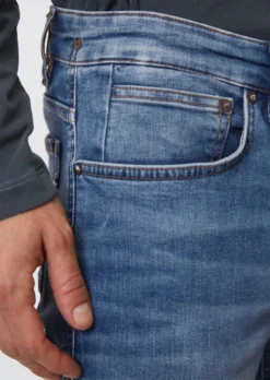 Marc O'Polo Jeans KEMI Regular Model Made Of High-quality Blended Cotton -Schlichte Eleganz 7ae1ec59de5800490e832901f780518a scaled