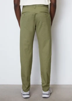 Marc O'Polo OSBY Tapered Chinos Made From High-quality Organic Cotton Mix -Schlichte Eleganz 7b53e01b33ba83c681eb1645d14a3fa1 scaled