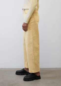 Marc O'Polo NELIS Cropped Jeans Made Of A Stretchy Organic Cotton Blend -Schlichte Eleganz 7ef7d8c7d70caa400f4d061feb83a568 scaled