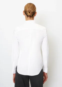 Marc O'Polo Stretch Poplin Blouse In A Regular Fit Made Of A Stretchy Organic Cotton Blend -Schlichte Eleganz 7f69eff8eafed6fec9f3cb9cb9931b6b scaled