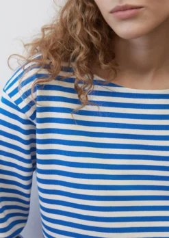 Marc O'Polo Striped Heavy Jersey T-Shirt In A Loose Fit Made Of Organic Cotton -Schlichte Eleganz 81fe5df566be00c1fa3460e0d65963f0 scaled