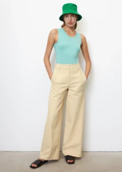 Marc O'Polo Sleeveless Top In A Shaped Fit Made From An Organic Cotton/modal Blend