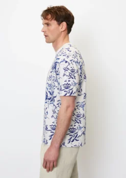 Marc O'Polo T-shirt Relaxed With An All-over Floral Print -Schlichte Eleganz 878bbb4f5222b45c87c0113d71e37221 scaled