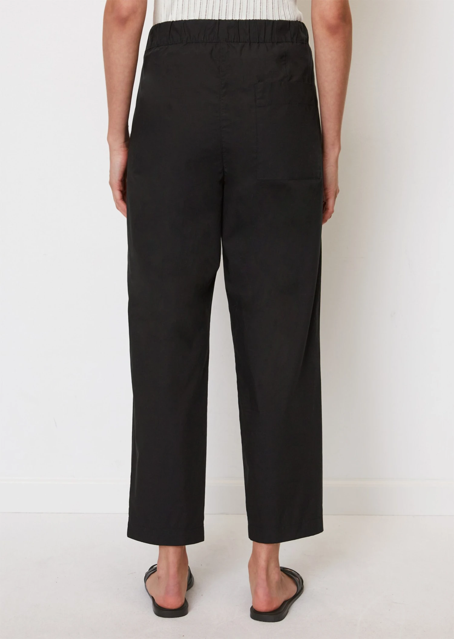 Marc O'Polo Trousers In A Tracksuit Bottoms Style Made Of Paper Touch Poplin 3 Marc O'Polo Trousers In A Tracksuit Bottoms Style Made Of Paper Touch Poplin – Bild 3