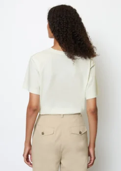 Marc O'Polo MO'P X CHEVIGNON T-Shirt Made Of Organic Cotton Single Jersey 11 Marc O'Polo MO'P X CHEVIGNON T-Shirt Made Of Organic Cotton Single Jersey -Schlichte Eleganz 894fcfe4dab488e52c9ed057fed551e4 scaled