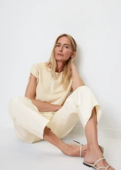 Marc O'Polo Sleeveless Fine-knit Jumper In A Loose Fit Made Of A Blend Of Organic Cotton And Linen