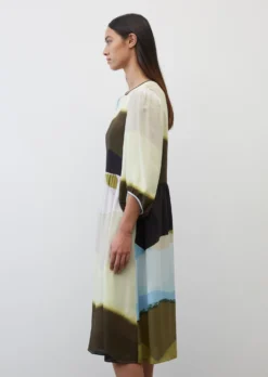Marc O'Polo Voluminous Dress In A Cupro/viscose Blend -Schlichte Eleganz 8c4415c9e79fb9d8ee67be8df9c82429 scaled