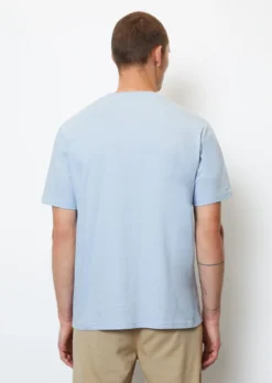 Marc O'Polo Logo T-shirt In A Regular Fit Made From Pure Organic Cotton -Schlichte Eleganz 93b6b73f0868b4a6470ddd376a37f672 scaled