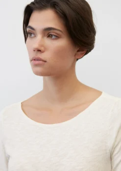 Marc O'Polo Longsleeve Regular In Organic Cotton Slub Jersey -Schlichte Eleganz 942ffd7ad681fe633b59f5c71661fc8f scaled