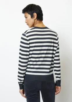 Marc O'Polo Striped Luxury Long Sleeve Regular With TENCEL™ Lyocell -Schlichte Eleganz 999ffa1c78c25279f724abd23d5d19e8 scaled