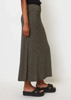 Marc O'Polo A-line Jersey Skirt In A Stretchy Viscose Blend -Schlichte Eleganz 9c0f11b64af5e312abed0e116ef99e5b scaled