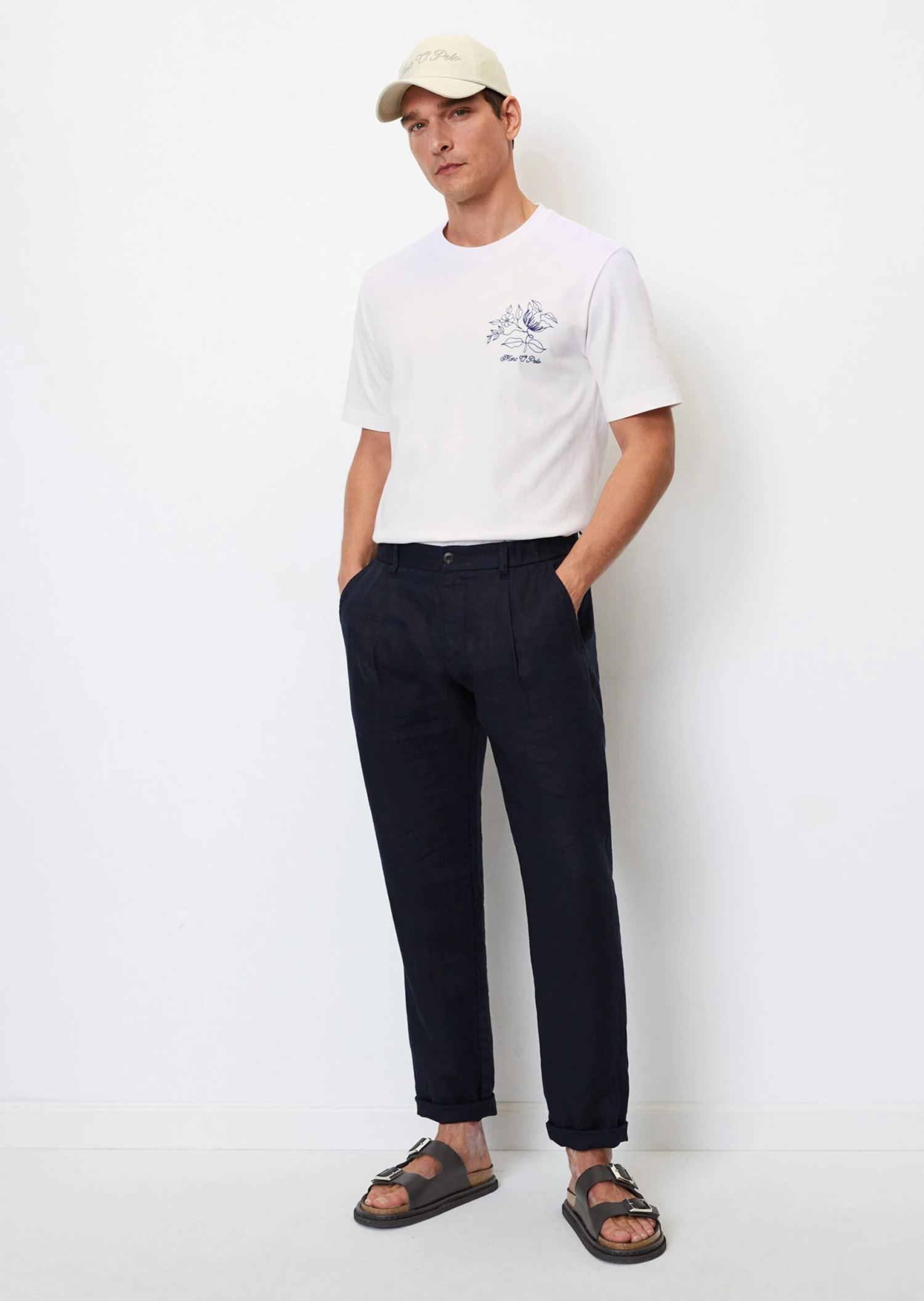 Marc O'Polo T-shirt Regular With Floral Embroidery 4 Marc O'Polo T-shirt Regular With Floral Embroidery – Bild 4