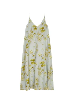 Marc O'Polo STUDIO MARY LENNOX For MO'P Printed A-line Slip Dress Made Of Premium Ramie Fabric 16 Marc O'Polo STUDIO MARY LENNOX For MO'P Printed A-line Slip Dress Made Of Premium Ramie Fabric -Schlichte Eleganz a4f8cc6fb2bffdaaccd3e50567bdf0c4 scaled