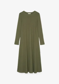 Marc O'Polo Waffle Jersey Dress From LENZING™ ECOVERO™ -Schlichte Eleganz a7c1d6e8637e9ca7c209f69044ece5fc scaled