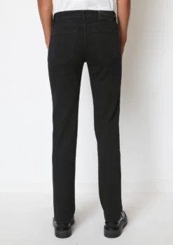 Marc O'Polo ALBY Straight Jeans Made Of A Stretchy Blend Of Organic Cotton And Lyocell -Schlichte Eleganz aa8a2c7abb865fb8c0cb3e579122d733 scaled