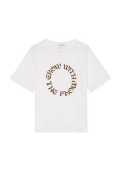 Marc O'Polo Garden Of Sweden T-shirt In A Regular Fit Made Of Organic Cotton Single Jersey -Schlichte Eleganz aac386d8cd16e9d14bf9d854608458c5 scaled