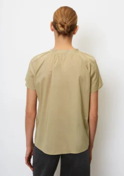 Marc O'Polo Blouse Top In A Regular Fit Made Of Lightweight Cotton Voile -Schlichte Eleganz ad01dd9bfff1ff4e24ae76f28269b0ea scaled