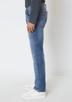 Marc O'Polo Jeans KEMI Regular Model Made Of High-quality Blended Cotton -Schlichte Eleganz ad600fae32629207410de3932bad03af scaled
