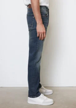 Marc O'Polo Jeans KEMI Regular Model In A Cotton Blend -Schlichte Eleganz af7d5c6d2169b6256cb92be451846522 scaled