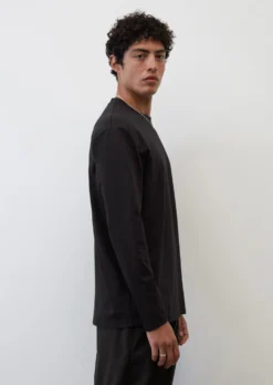 Marc O'Polo Relaxed Long Sleeve Top In Heavy Jersey Fabric -Schlichte Eleganz b11af99b244ce69faec01745389f7f20 scaled