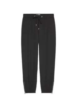Marc O'Polo Joggpants Loose Made Of Interlock Jersey -Schlichte Eleganz b1714e6b17345a21a8fcf3114c53453c scaled