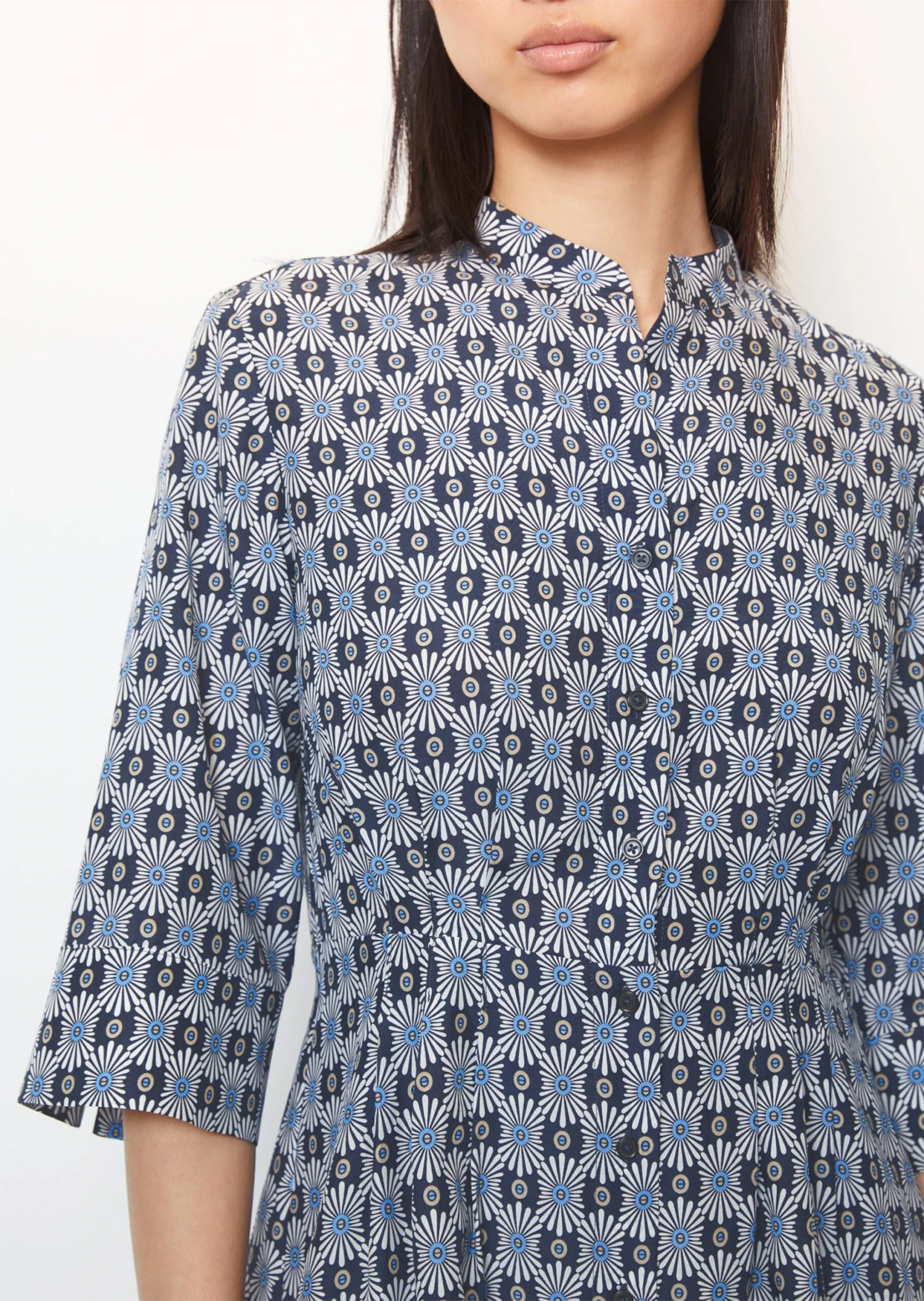 Marc O'Polo Short Blouse Dress With A Silky Texture Made From A Soft Organic Cotton/viscose Blend 5 Marc O'Polo Short Blouse Dress With A Silky Texture Made From A Soft Organic Cotton/viscose Blend – Bild 5