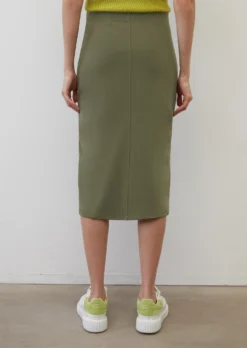 Marc O'Polo Jersey Midi Skirt In A Slim Fit Made Of Stretchy Interlock Jersey 11 Marc O'Polo Jersey Midi Skirt In A Slim Fit Made Of Stretchy Interlock Jersey -Schlichte Eleganz b92906879712f46edf6f042ae8ca2072 scaled