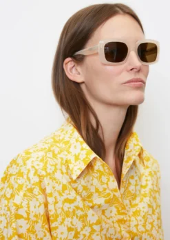 Marc O'Polo Long Sleeve Blouse In A Relaxed Fit With An All-over Print Made Of Paper Touch Poplin -Schlichte Eleganz b932f30954655414140838e726278bde scaled