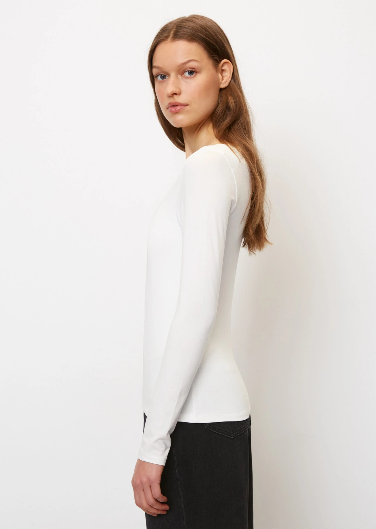 Marc O'Polo Long Sleeve Top In A Regular Fit With A Square Neckline Made Of Stretch Jersey 6 Marc O'Polo Long Sleeve Top In A Regular Fit With A Square Neckline Made Of Stretch Jersey – Bild 6