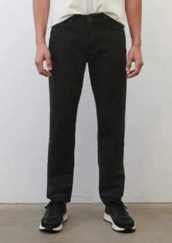 Marc O'Polo Tapered OSBY Jeans Made Of Lightweight, Authentic Rigid Black Denim -Schlichte Eleganz bb3e25ead0b73bab9fa16d6e32634ad1 scaled