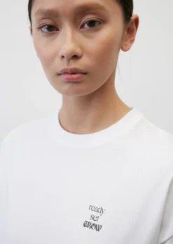 Marc O'Polo Round Neck T-shirt, Regular Fit Made Of Organic Cotton -Schlichte Eleganz bf7dc03d5a3f7c60aee02f584194ad40 scaled