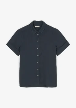Marc O'Polo Short Sleeve Linen Blouse In An Exciting Mix Of Materials -Schlichte Eleganz c344540b98f9d66efbcd6de4c5fdc985 scaled