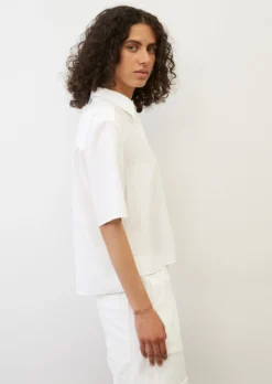 Marc O'Polo Loose Blouse In The Style Of A Polo Shirt Made From Lightweight Blended Viscose -Schlichte Eleganz cafd670c8db23f24c6dffb50ea7cdb25 scaled