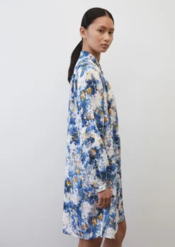 Marc O'Polo Knee-length Printed Dress In A Relaxed Fit In A Cupro/viscose Blend -Schlichte Eleganz cd9c558b05de66e291148cf4d2bcb6c1 scaled
