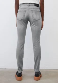 Marc O'Polo ALBY Slim Fit Jeans In A Stretchy Organic Cotton/lyocell Blend -Schlichte Eleganz cfa53da8f48c9c1d9b9c6e261371d89b scaled