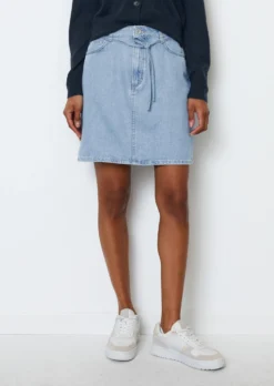 Marc O'Polo Denim Mini Skirt With Waist Belt In An Organic Cotton/lyocell Blend -Schlichte Eleganz d059ccc102ebb86743d903915d19af18 scaled