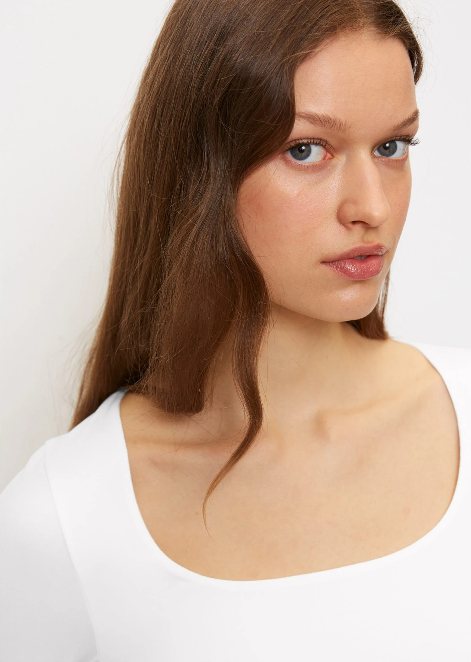 Marc O'Polo Long Sleeve Top In A Regular Fit With A Square Neckline Made Of Stretch Jersey 5 Marc O'Polo Long Sleeve Top In A Regular Fit With A Square Neckline Made Of Stretch Jersey – Bild 5