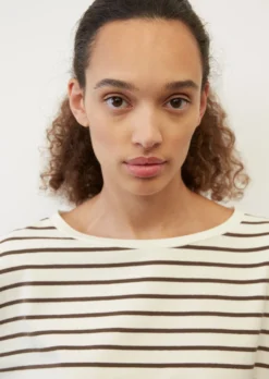 Marc O'Polo Stretchy, Striped Long Sleeve Top In A Regular, Cropped Fit Made Of Soft, Peached Jersey -Schlichte Eleganz d4690673c7b67682700850e27dc965f2 scaled