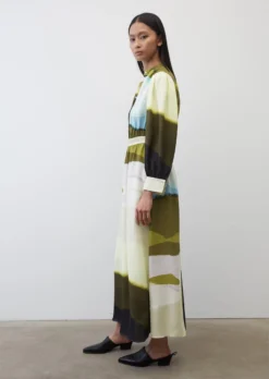 Marc O'Polo Maxi Dress With An All-over Print Made From A Flowy Cupro/viscose Blend -Schlichte Eleganz d56ba1a3dd5bb1eeead7e66a235bd9ac scaled