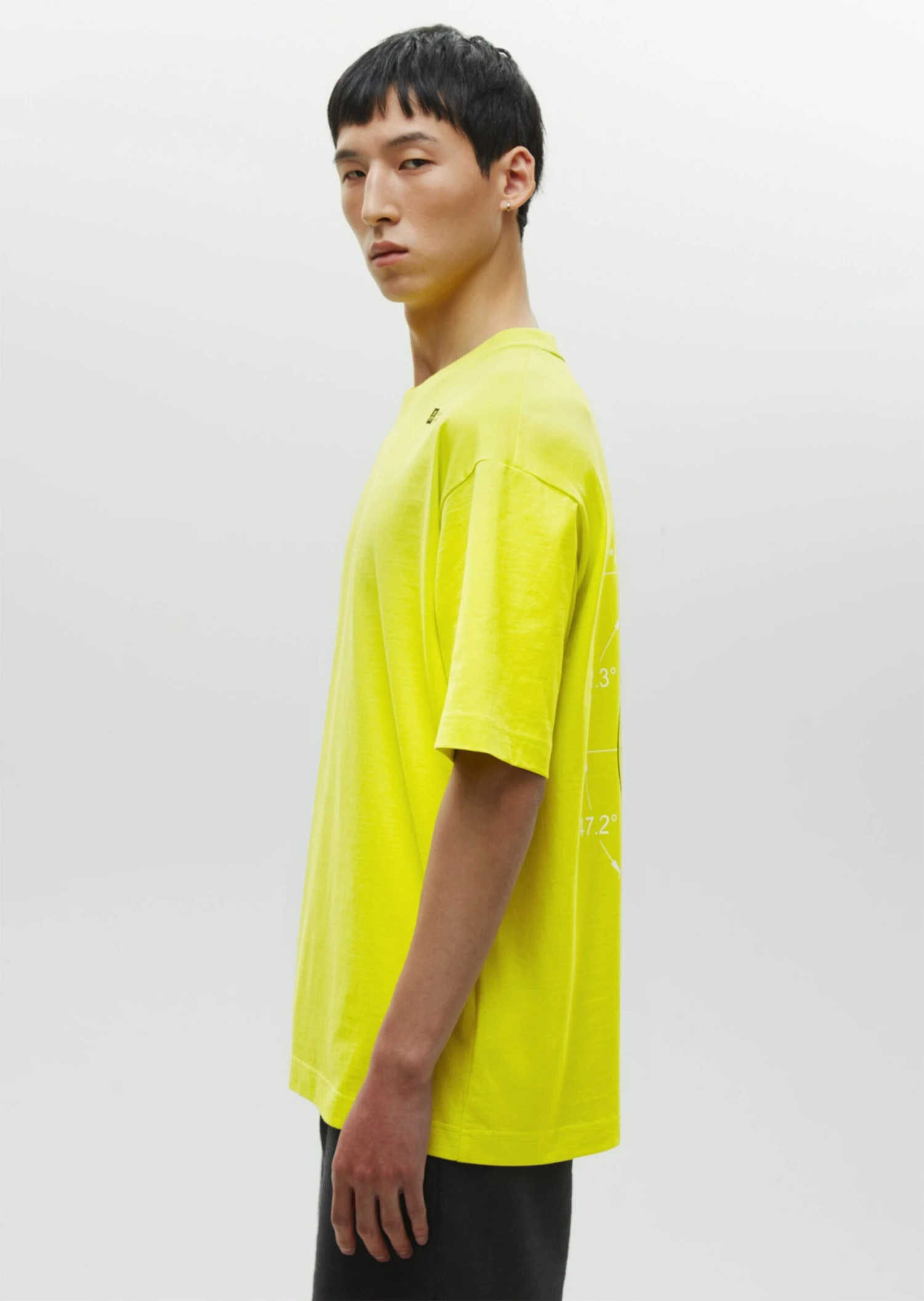 Marc O'Polo MO'P X NATIVE UNION Heavy Jersey T-shirt In A Relaxed Fit With A Logo And A Print On The Back 6 Marc O'Polo MO'P X NATIVE UNION Heavy Jersey T-shirt In A Relaxed Fit With A Logo And A Print On The Back – Bild 6