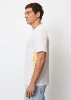 Marc O'Polo Organic Cotton T-shirt, Regular Fit With Floral Chest Print -Schlichte Eleganz daa7fa2085a3adf3b291c3066e2e9dc9 scaled