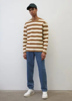 Marc O'Polo Relaxed Long Sleeve Top With A Fine Waffle Texture -Schlichte Eleganz dc2ac1dd652c48439ea1f93707bf7dc5 scaled